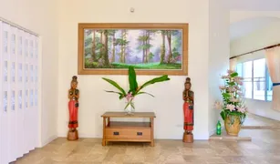 4 Bedrooms House for sale in Ban Waen, Chiang Mai 