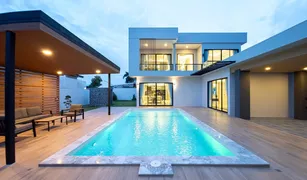 5 Schlafzimmern Villa zu verkaufen in Nong Prue, Pattaya Eakmongkol Thepprasit