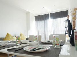 2 Bedroom Apartment for rent at Noble Refine, Khlong Tan