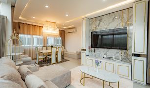 4 chambres Maison a vendre à Tha Raeng, Bangkok Grandio Ramintra-Wongwaen