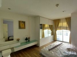 2 Bedroom Condo for rent at The Room Sukhumvit 79, Phra Khanong Nuea