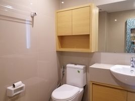 1 Schlafzimmer Wohnung zu verkaufen im Na Lanna Condo, Na Kluea