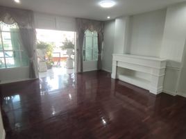 3 Bedroom Townhouse for rent in Khlong Tan Nuea, Watthana, Khlong Tan Nuea