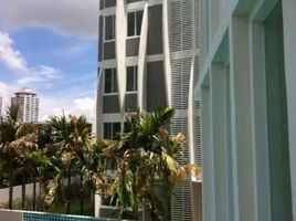 1 Bedroom Condo for sale at Bliz Condominium Rama 9 - Hua Mak, Suan Luang