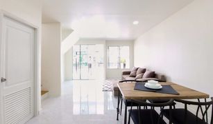 3 Bedrooms Townhouse for sale in Bang Chan, Bangkok Pleno Wongwaen - Ramintra