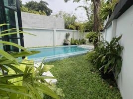 5 Bedroom House for sale at Maison Blanche, Phra Khanong Nuea