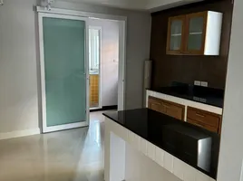 5 Bedroom House for sale in Kluaynamthai Hospital, Phra Khanong, Phra Khanong Nuea