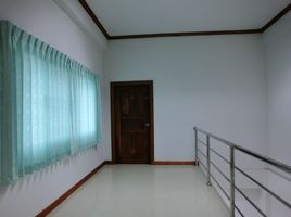 3 Bedroom Townhouse for sale in That Choeng Chum, Mueang Sakon Nakhon, That Choeng Chum