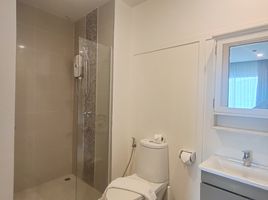 1 Schlafzimmer Appartement zu verkaufen im Dlux Condominium , Chalong, Phuket Town