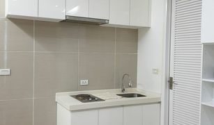 1 Bedroom Condo for sale in Huai Khwang, Bangkok TC Green Rama 9