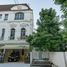 4 спален Таунхаус в аренду в Baan Klang Krung Grande Vienna Rama 3, Bang Phongphang