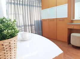 1 Schlafzimmer Appartement zu vermieten im Lumpini Ville Sukhumvit 77, Suan Luang