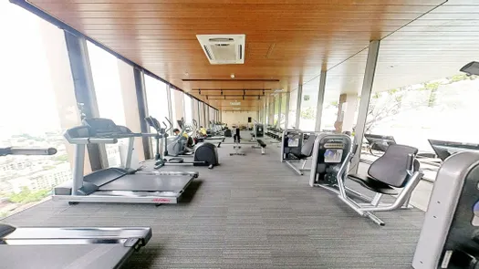 3D视图 of the Fitnessstudio at The Lofts Ekkamai