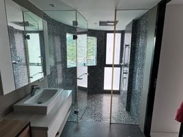 1 Bedroom Penthouse for sale at Absolute Twin Sands I, Patong, Kathu, Phuket