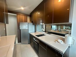 2 Bedroom Condo for rent at Menam Residences, Wat Phraya Krai