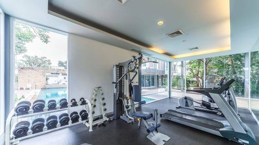 Фото 1 of the Communal Gym at Richmond Hills Residence Thonglor 25