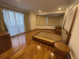 2 Bedroom Apartment for rent at BT Residence, Khlong Toei