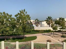 4 Schlafzimmer Villa zu verkaufen im Bermuda, Mina Al Arab