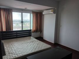 1 Bedroom Condo for sale at Baan Prachaniwet 1, Lat Yao, Chatuchak, Bangkok, Thailand
