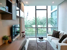 1 спален Кондо в аренду в The Room Sukhumvit 21, Khlong Toei Nuea