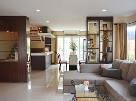 3 Schlafzimmer Villa zu verkaufen im Casa Grand Chaiyaphruek-Chaengwattana, Khlong Phra Udom, Pak Kret