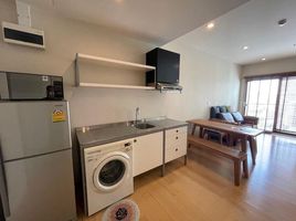 1 Bedroom Apartment for rent at Noble Reform, Sam Sen Nai