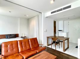 Studio Condo for rent at Nara 9 by Eastern Star, Thung Mahamek, Sathon