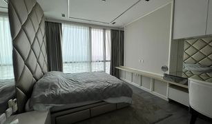 2 Bedrooms Condo for sale in Phra Khanong Nuea, Bangkok The Room Sukhumvit 69