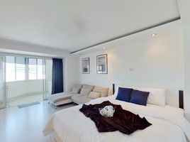 1 Bedroom Apartment for sale at Nakornping Condominium, Chang Phueak, Mueang Chiang Mai, Chiang Mai
