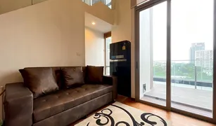 2 Bedrooms Condo for sale in Phra Khanong, Bangkok Ashton Morph 38