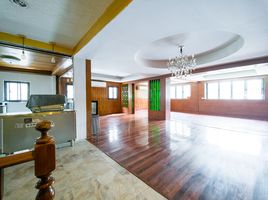 3 Bedroom House for sale in Thanon Nakhon Chaisi, Dusit, Thanon Nakhon Chaisi