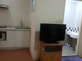 1 Schlafzimmer Appartement zu verkaufen im Lumpini Condo Town Rattanathibet, Bang Kraso