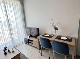 1 Schlafzimmer Appartement zu vermieten im XT Ekkamai, Khlong Tan Nuea