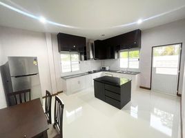 4 Bedroom Villa for rent at Thanaporn Park Home 5, San Pa Pao