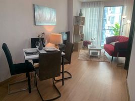 2 Schlafzimmer Appartement zu vermieten im Sky Walk Residences, Phra Khanong Nuea