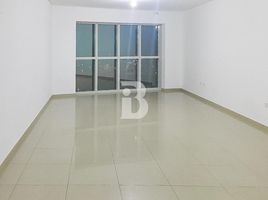 2 बेडरूम अपार्टमेंट for sale at RAK Tower, Marina Square, अल रीम द्वीप, अबू धाबी