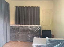 3 Schlafzimmer Villa zu verkaufen im Moo Baan Phimuk 4, San Phranet