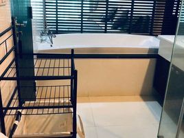 1 Bedroom Condo for rent at The Address Chidlom, Lumphini, Pathum Wan