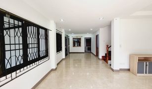 3 Bedrooms House for sale in Fa Ham, Chiang Mai 