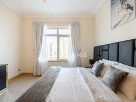 3 Bedroom Condo for sale at Al Khushkar, Shoreline Apartments, Palm Jumeirah, Dubai