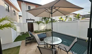 3 Schlafzimmern Villa zu verkaufen in Kamala, Phuket Goldena Twin