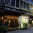 Studio Shophouse for sale in Bangkok, Khlong Toei Nuea, Watthana, Bangkok