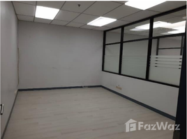 311 кв.м. Office for rent at Sirinrat Tower, Khlong Tan