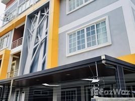 7 Bedroom Townhouse for rent in Nonthaburi, Bang Talat, Pak Kret, Nonthaburi