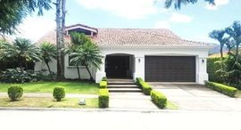 House for Sale Bosques de Lindora Santa Ana 在售单元