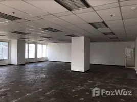 212.24 제곱미터입니다 Office for rent at Mercury Tower, Lumphini