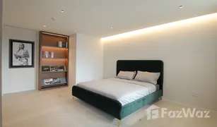 2 Bedrooms Condo for sale in Khlong Toei, Bangkok Crystal Garden