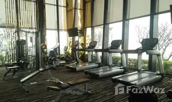 Фото 3 of the Communal Gym at The Address Sukhumvit 28