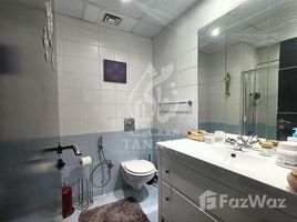 2 спален Квартира на продажу в MAG 214, Green Lake Towers