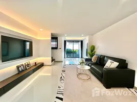 3 Bedroom Townhouse for sale at Chokchai Village 9, Nong Prue, Pattaya